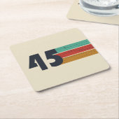 Geboren in 1945  80ste verjaardagscadeau kartonnen onderzetters (Schuin)