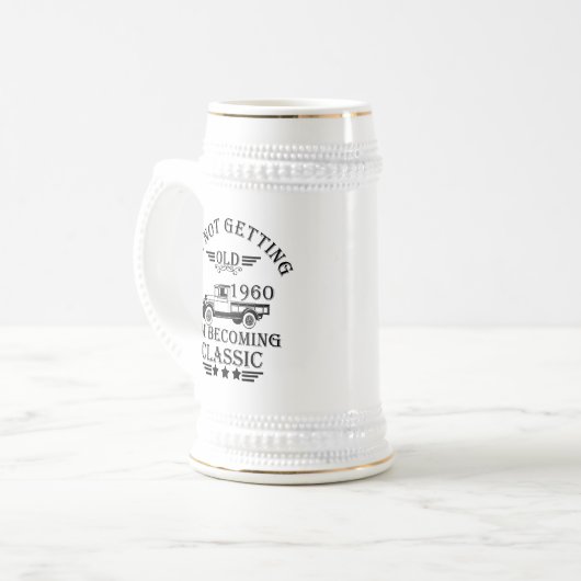 geboren in 1960  verjaardagscadeau mannen cadeau bierpul (Voorkant links)