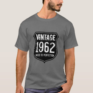 Geboren in 1962, tot in de perfectie verouderde t- t-shirt