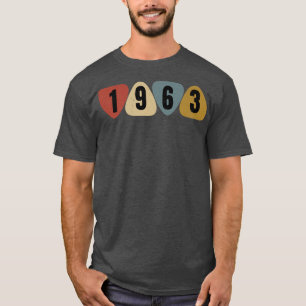 Geboren in 1963 Guitarist Guitar Pick Music Birthd T-shirt