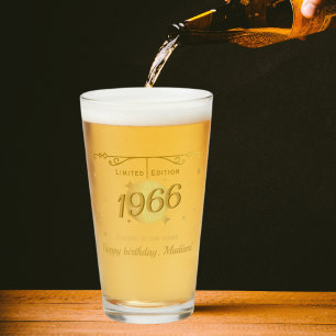 Geboren in 1966 60ste verjaardagsfeest drink bier glas