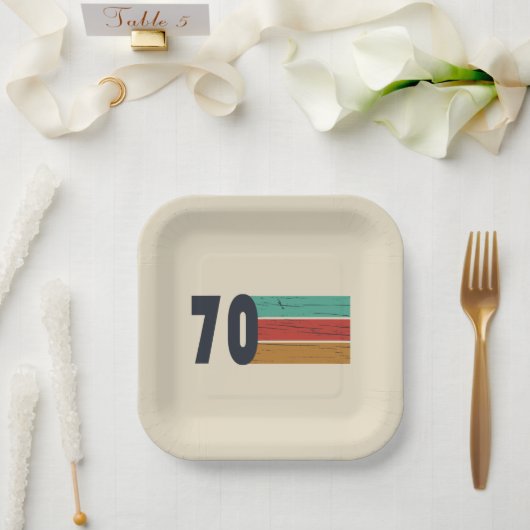 Geboren in 1970 op verjaardag papieren bordje (Huwelijk)