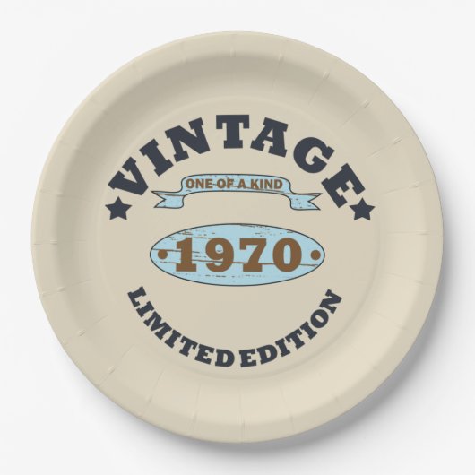 Geboren in 1970 verjaardagscadeau papieren bordje (Voorkant)