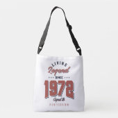 Geboren in 1972. crossbody tas (Achterkant)