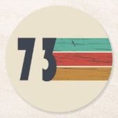 Geboren in 1973  verjaardagscadeau ronde kartonnen onderzetter (Voorkant)