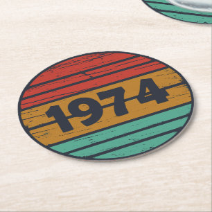 Geboren in 1974  50ste verjaardagscadeau ronde kartonnen onderzetter