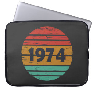 Geboren in 1974 verjaardagscadeau laptop sleeve