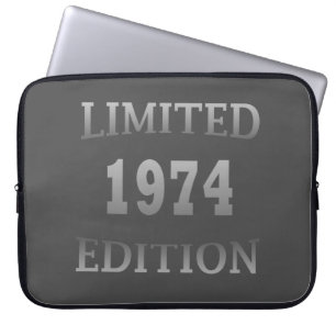 Geboren in 1974 verjaardagscadeau laptop sleeve