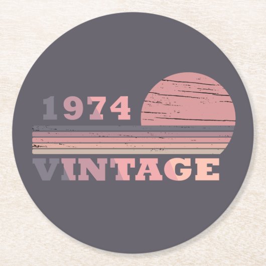 Geboren in 1974  verjaardagscadeau ronde kartonnen onderzetter (Voorkant)