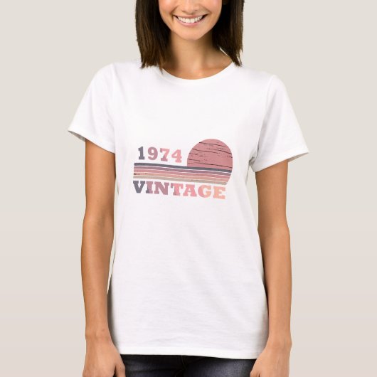 Geboren in 1974  verjaardagscadeau t-shirt (Voorkant)
