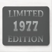 Geboren in 1977, beperkte uitgave muismat (Voorkant)