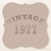 Geboren in 1977  verjaardagscadeau kartonnen onderzetters (Voorkant)