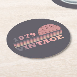 Geboren in 1979 elegante moderne vintage verjaarda ronde kartonnen onderzetter