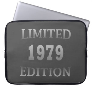 geboren in 1979 verjaardag limited edition laptop sleeve