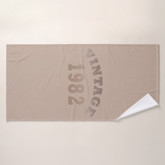 Geboren in 1982 op  verjaardag badhanddoek (Badhanddoek)