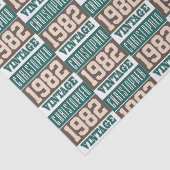 Geboren in 1982 tissuepapier (Detail)