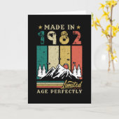 Geboren in 1982 Verjaardag Kaart (Gele Bloem)