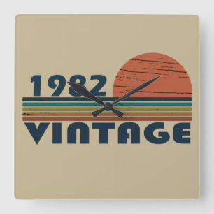 Geboren in 1982 verjaardagscadeau vierkante klok