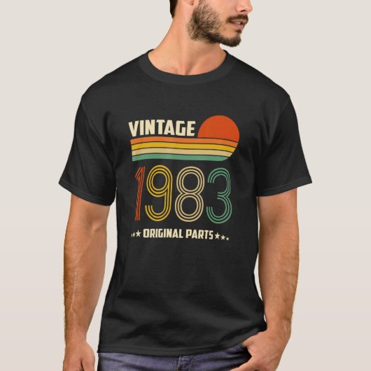 Geboren in 1983 Originele onderdelen  T-shirt (Voorkant)