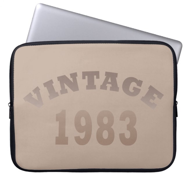 Geboren in 1983  verjaardagscadeau laptop sleeve (Voorkant)