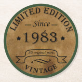 Geboren in 1983  verjaardagscadeau ronde kartonnen onderzetter (Voorkant)