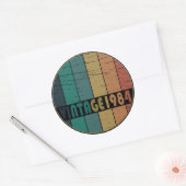 Geboren in 1984 op  verjaardag ronde sticker (Envelop)
