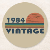 Geboren in 1984  verjaardagscadeau ronde kartonnen onderzetter (Voorkant)
