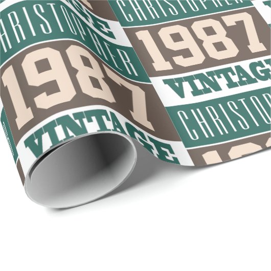 Geboren in 1987 met Christelijke naam Cadeaupapier (Rol Hoek)