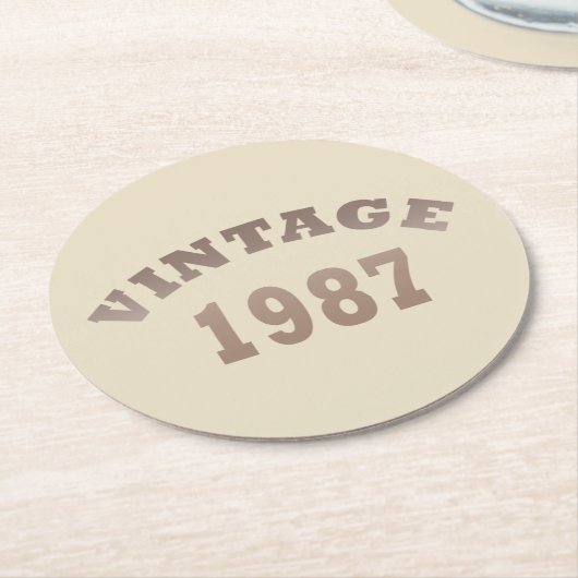 geboren in 1987  verjaardag ronde kartonnen onderzetter (Gebogen)