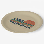 Geboren in 1988  verjaardagscadeau papieren bordje (Gekanteld)