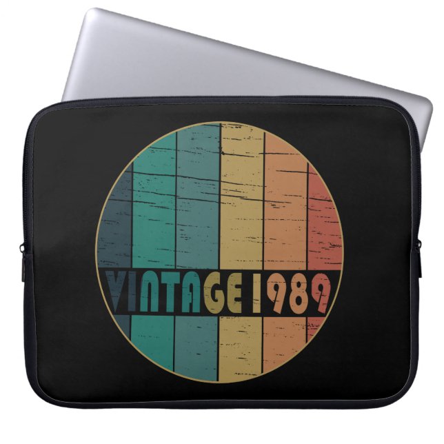 Geboren in 1989  verjaardagscadeau laptop sleeve (Voorkant)