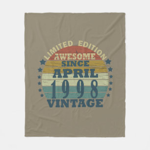 Geboren in april 1998  verjaardag fleece deken