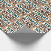 Geboren in verpakkingspapier van 1957 cadeaupapier (Hoek)