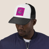 Geboren om te vissen trucker pet (In situ)