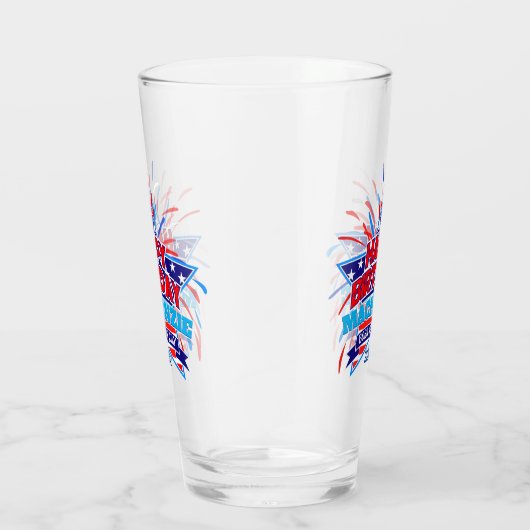 Geboren op 4 juli Happy Birthday Jouw naam Glas (Rechts)