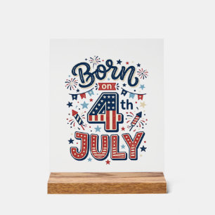 Geboren op 4 juli Patriottisch Kinderen T-shirt On Acryl Bord