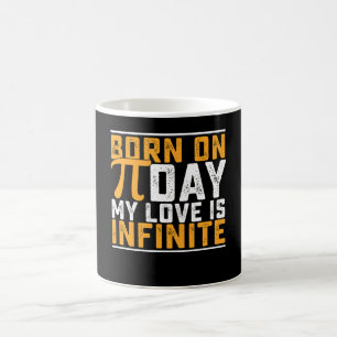 Geboren op Pi-dag Mijn liefde is oneindig wiskundi Koffiemok