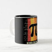 Geboren op Pi Day Retro Wiskunde Tweekleurige Koffiemok (Voorkant links)