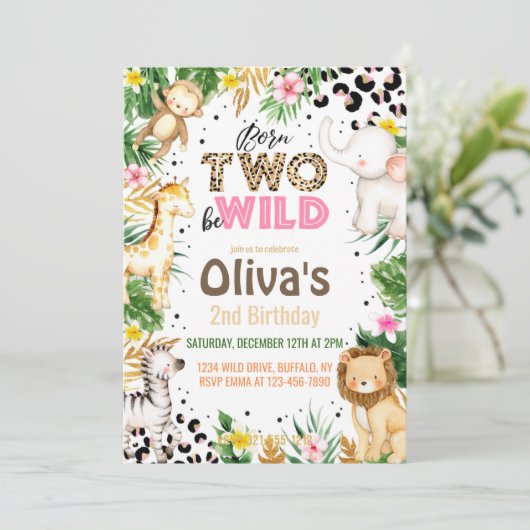 Geboren op twee in het wild levende dieren van het kaart (Staand voorkant)