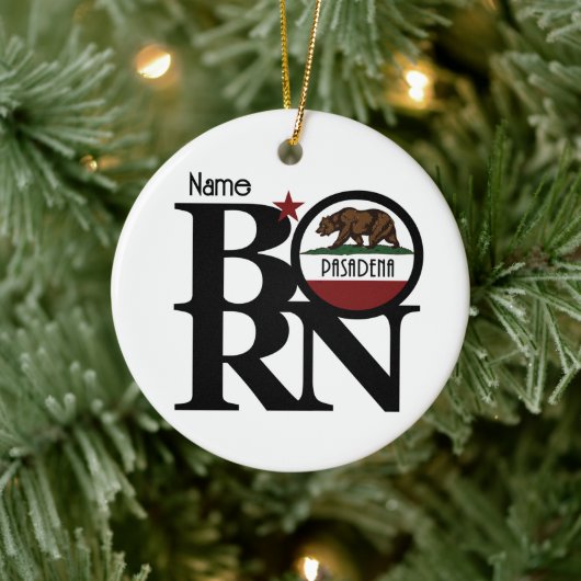 GEBOREN Pasadena Californië Keramisch Ornament (Boom)