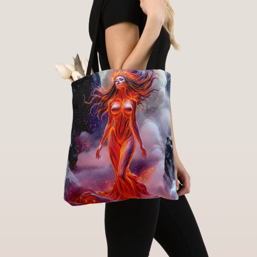 "Geboren uit het Inferno" - Vulkanisch vrouwenport Tote Bag (Dichtbij)