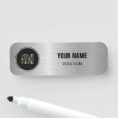 Geborsteld Zilver, Douane Logo, Bedrijfsnaam Tag (In situ)