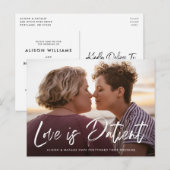 Geborstelde Lettering Liefde is Geduldig Uitstel Aankondigingskaart (Voorkant / Achterkant)