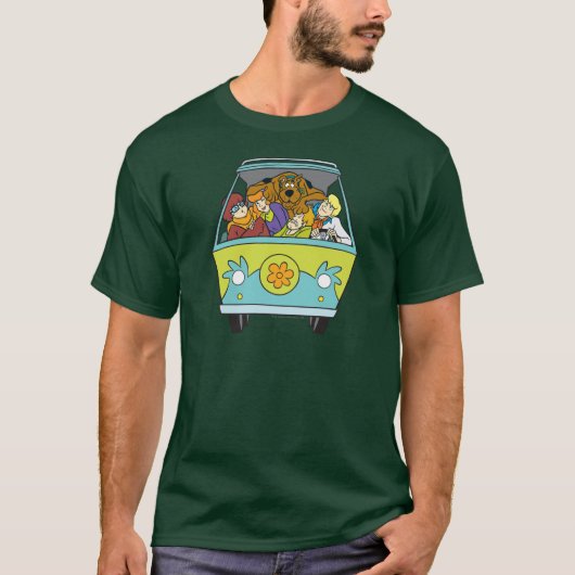 Gebost in de Mystery Machine T-shirt (Voorkant)