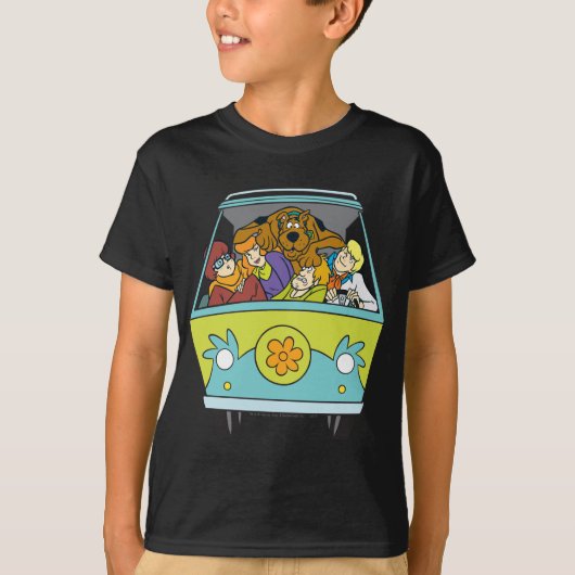 Gebost in de Mystery Machine T-shirt (Voorkant)