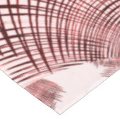 Geboste rode en bruine krommen op lichte achtergro tafelkleed (Gekanteld)