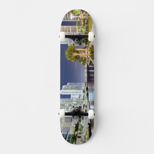 Gebouwen langs de rivier de Miami Persoonlijk Skateboard (Voorkant)