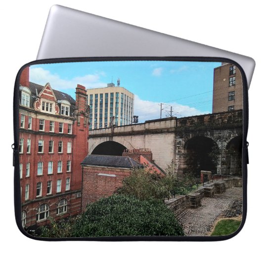 Gebouwen van Newcastle Laptop Sleeve (Voorkant)