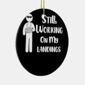 Gebroken arm Kinderen werken goed aan de landing Keramisch Ornament (Rechts)