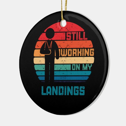 Gebroken arm Kinderen werken goed aan de landing Keramisch Ornament (Links)